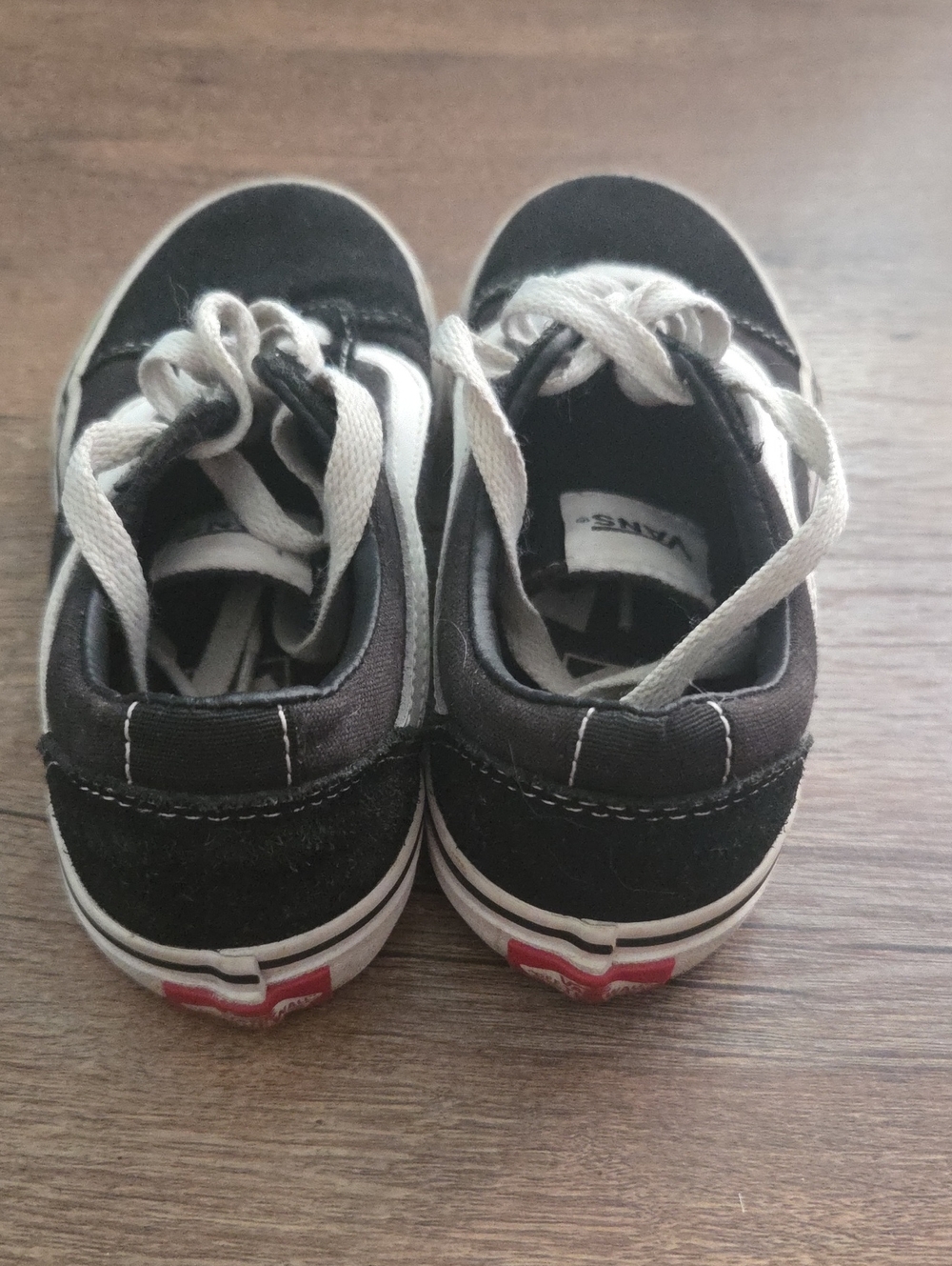 Vans Kids Black and White Low-Top Sneakers